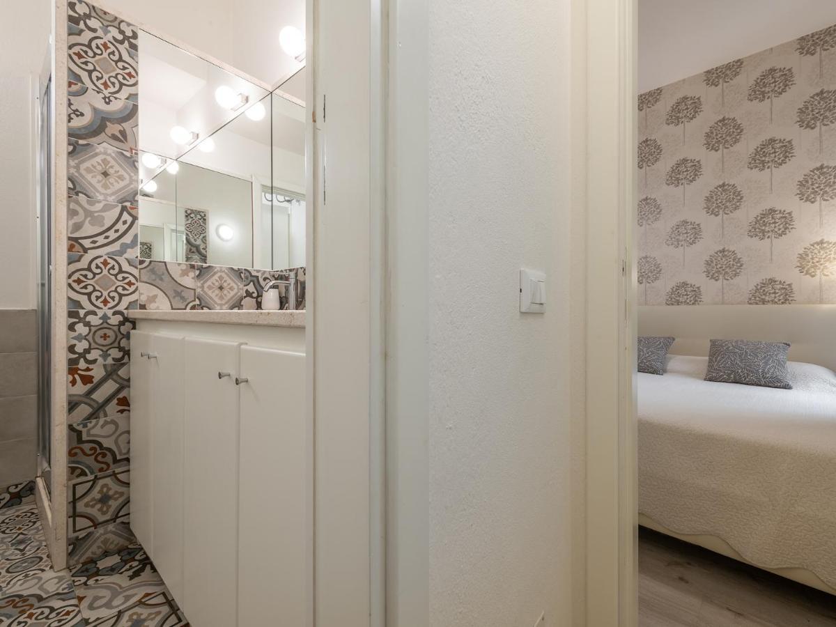 Marco'S Stylish Home In The Heart Of Κάλιαρι Εξωτερικό φωτογραφία